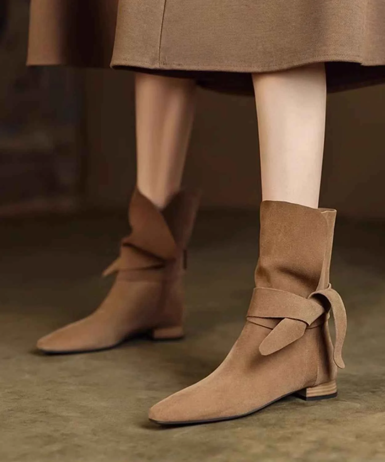 Khaki Boots Suede Retro Splicing Pointed Toe - Woolova
