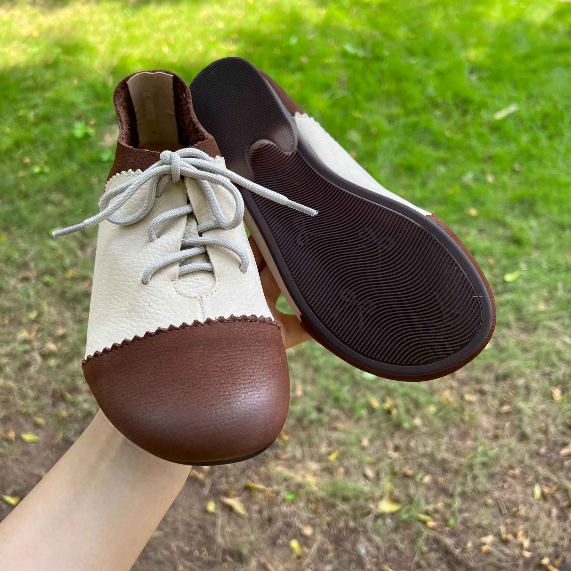 Retro Round Toe Flats For Women Lace Up Shoes-Woolova