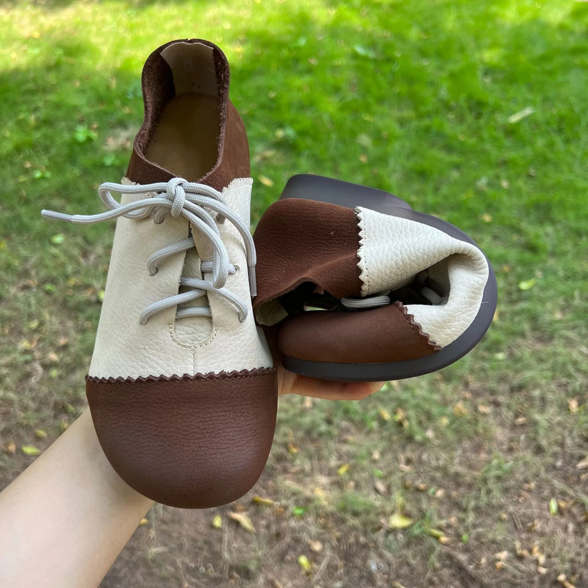 Retro Round Toe Flats For Women Lace Up Shoes-Woolova