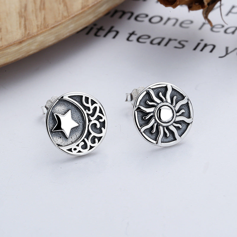 Vintage Totem Stud Earrings-Woolova