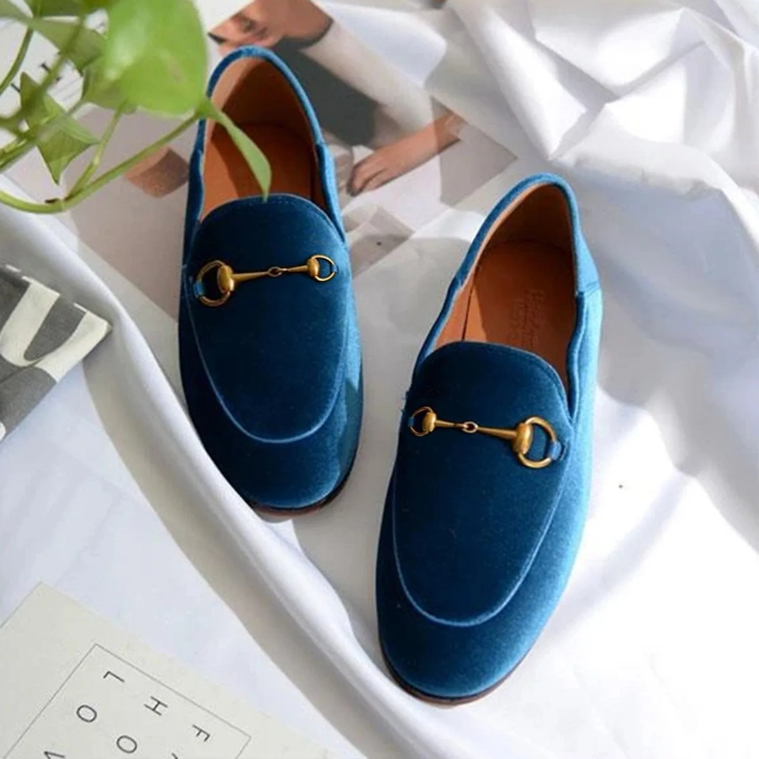 Women Classic Metal Buckle Velvet Loafers Flat Shoes-Woolova