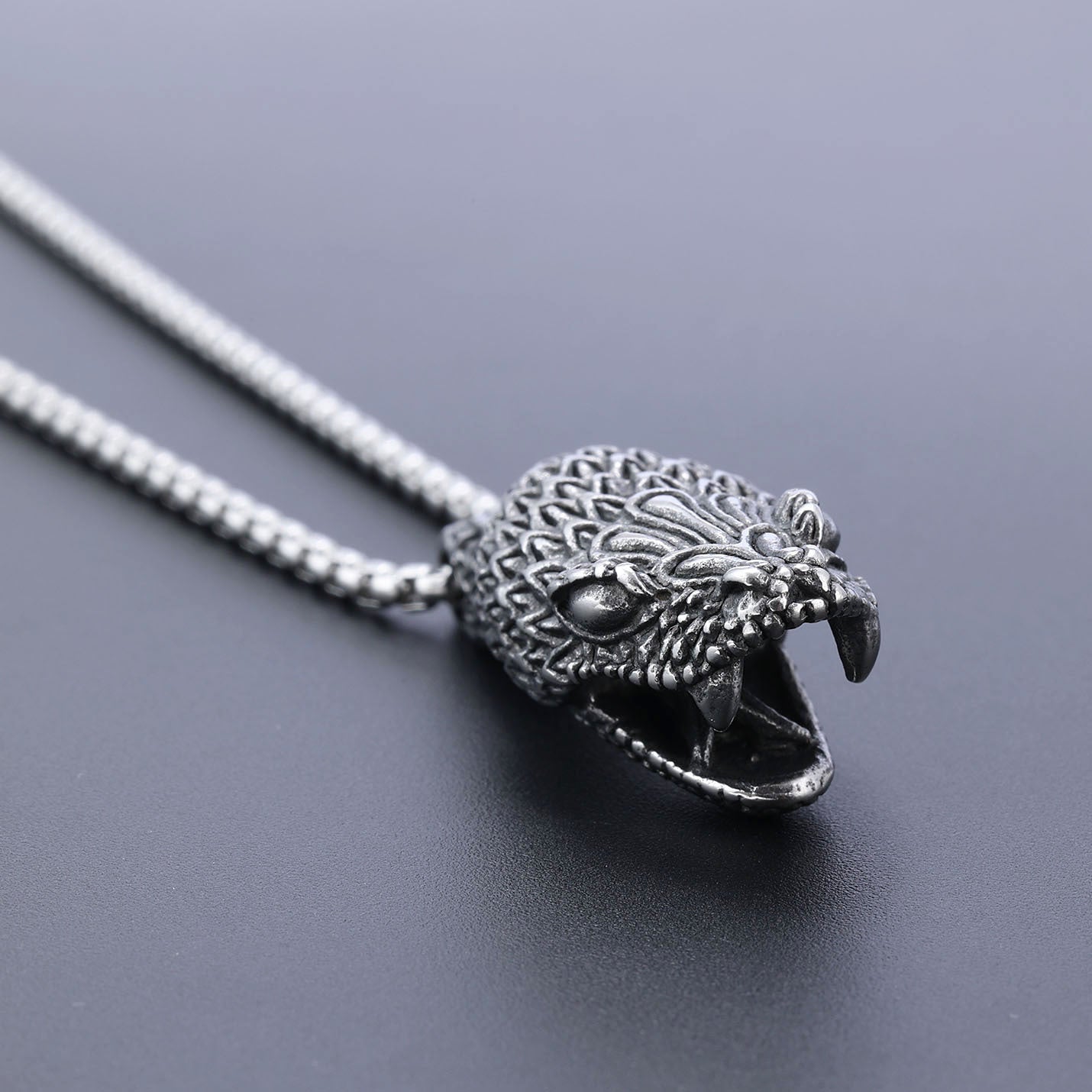 Carved Snake Head Men's Pendant Necklace-Woolova