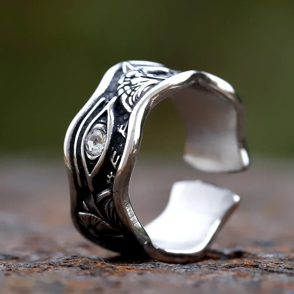 Collision Wave Snake Pattern White Zircon Ring-Woolova