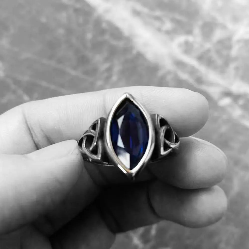 Navette Style Celtic Knot Ring-Woolova