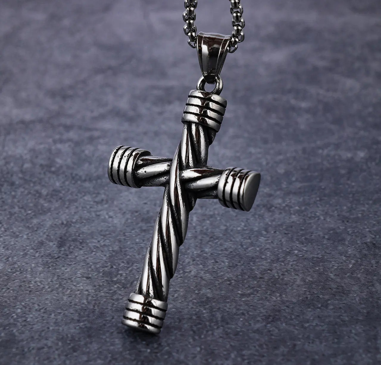 Vintage Cross Stainless Steel Thread Pendant-Woolova