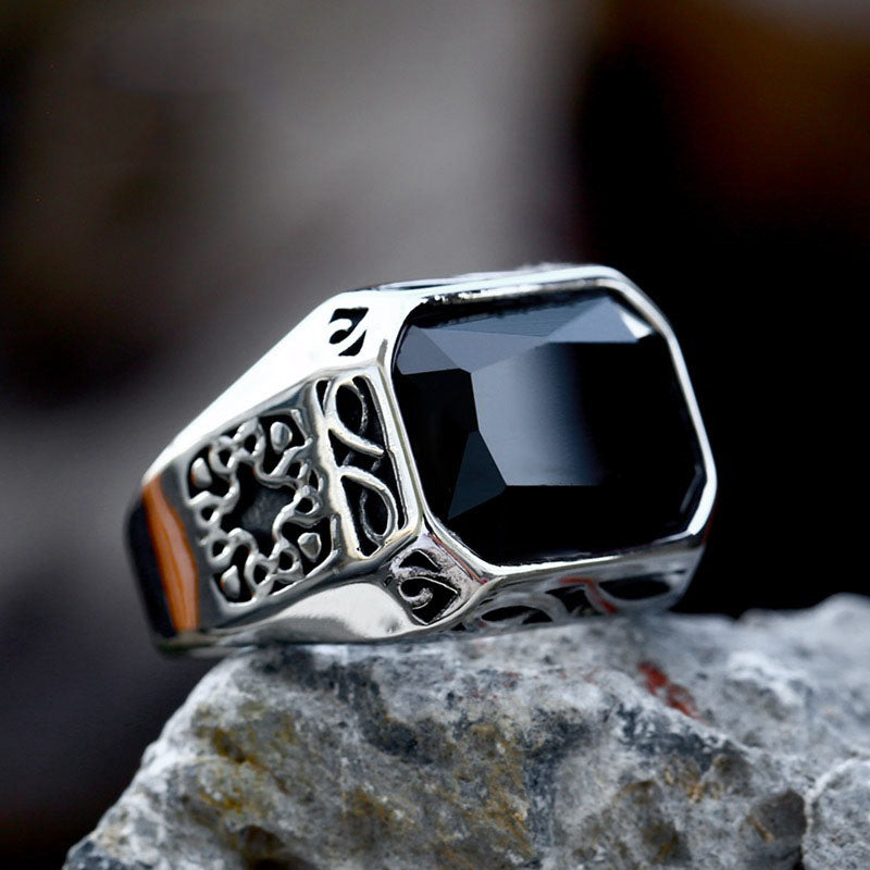 Vintage Obsidian Stainless Steel Ring-Woolova