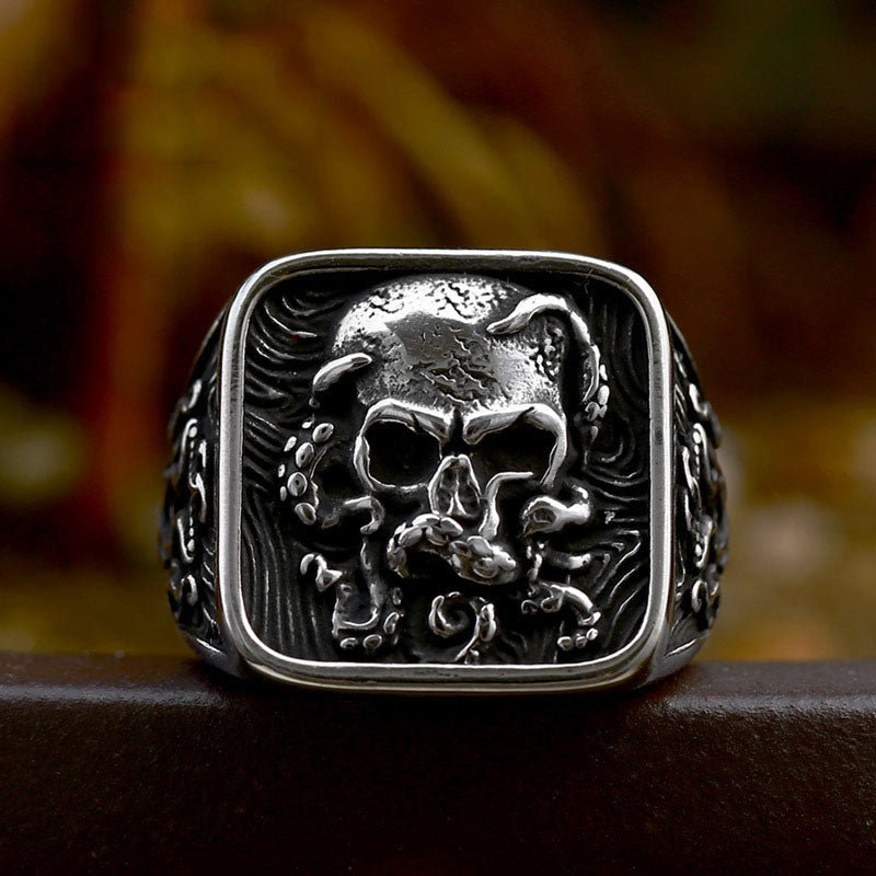 Vintage Enigmatic Octopus Skull Ring-Woolova